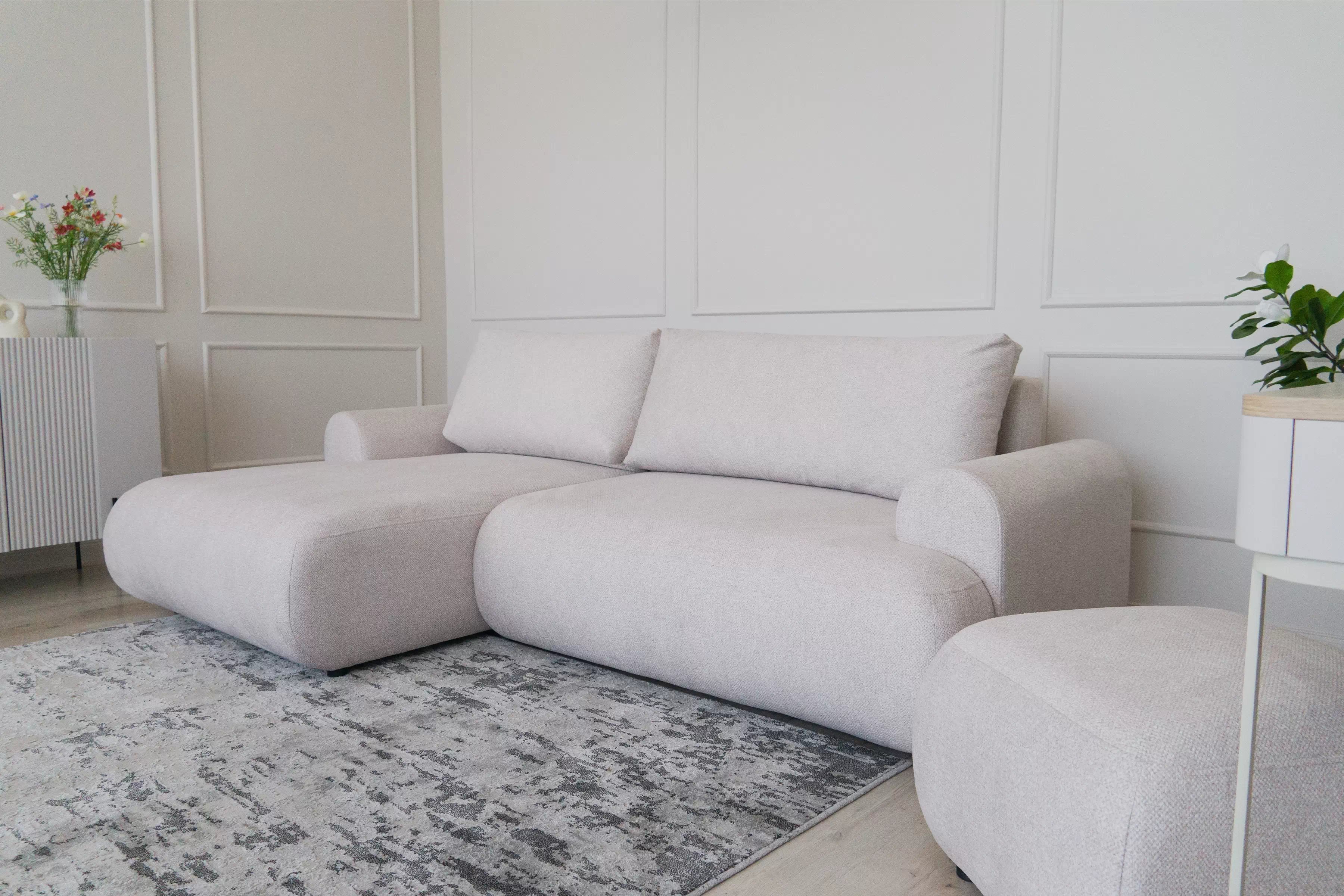 Rohová pohovka Lotulis Mini s rozkladem pravostranná - krémová hydrofobní tkanina Blur 01 Rohová sedací souprava Lotulis Mini rozkládací pravá - kremowa Pletenina hydrofobowa Blur 01