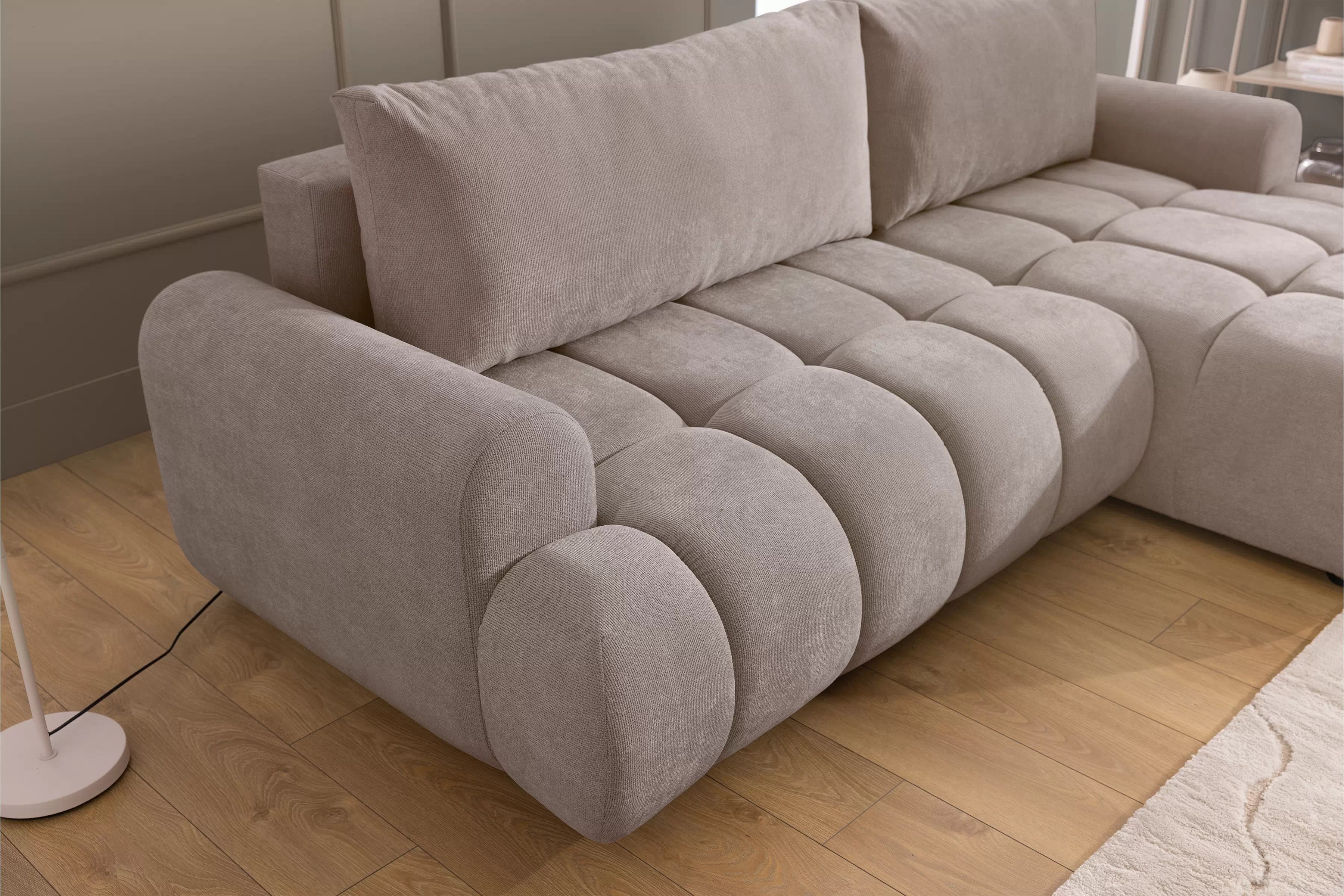 Rozkládací rohová sedací souprava Lutario Mini pravá - tmavě béžová Venice 2031 Rohová sedací souprava Lutario Mini rozkládací pravá - ciemnobezowa plecionka hydrofobowa Venice 2031