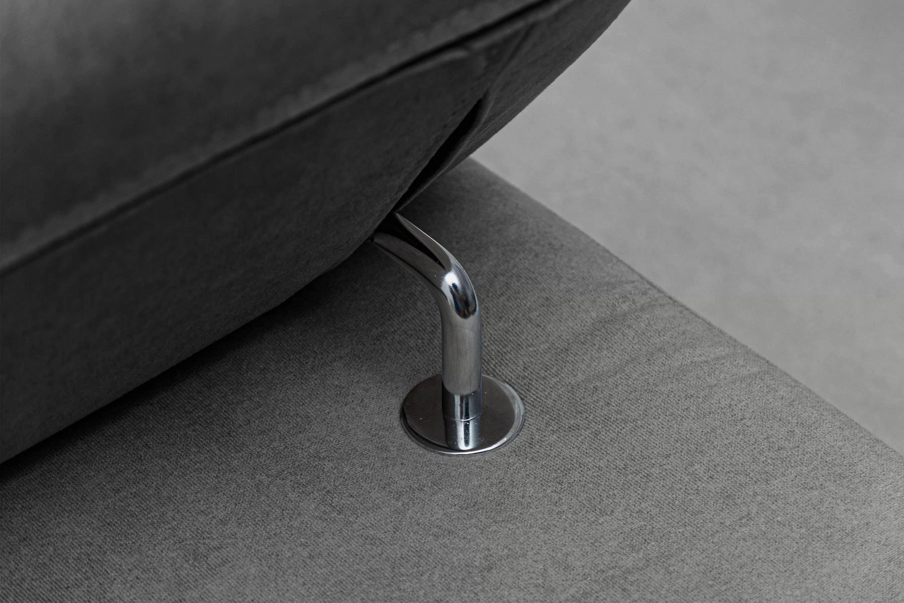 Rohová pohovka Monrose L levá s funkcí spánku - šedý welvet Zetta 303 Rohová sedací souprava Monrose L rozkládací levá - šedá welwet latwoczyszczacy Zetta 303 