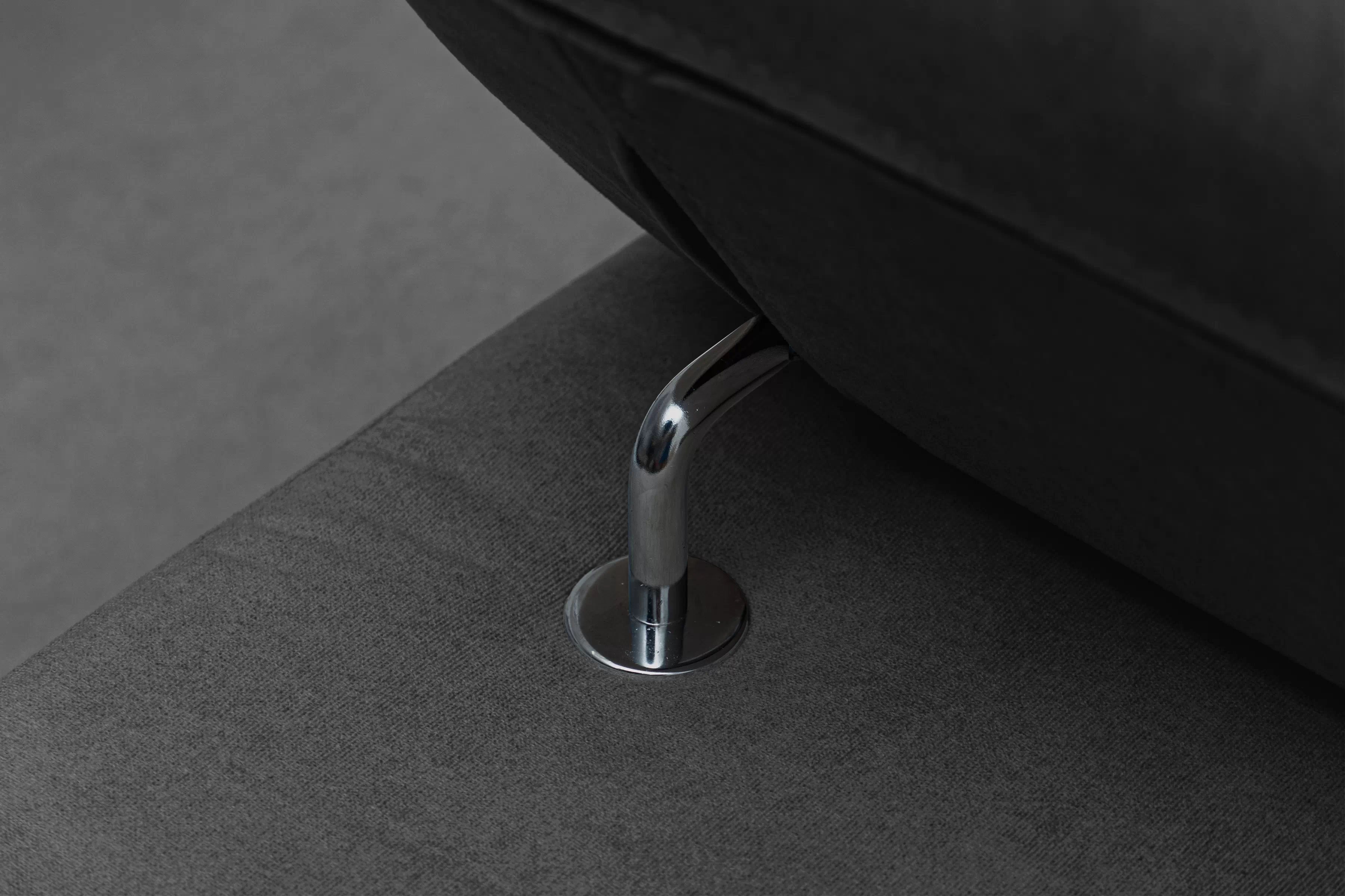 Rohová pohovka Monrose L pravá s funkcí spánku - tmavě šedý welvet Zetta 305 Rohová sedací souprava Monrose L rozkládací pravá - tmavě šedá welwet latwoczyszczacy Zetta 305