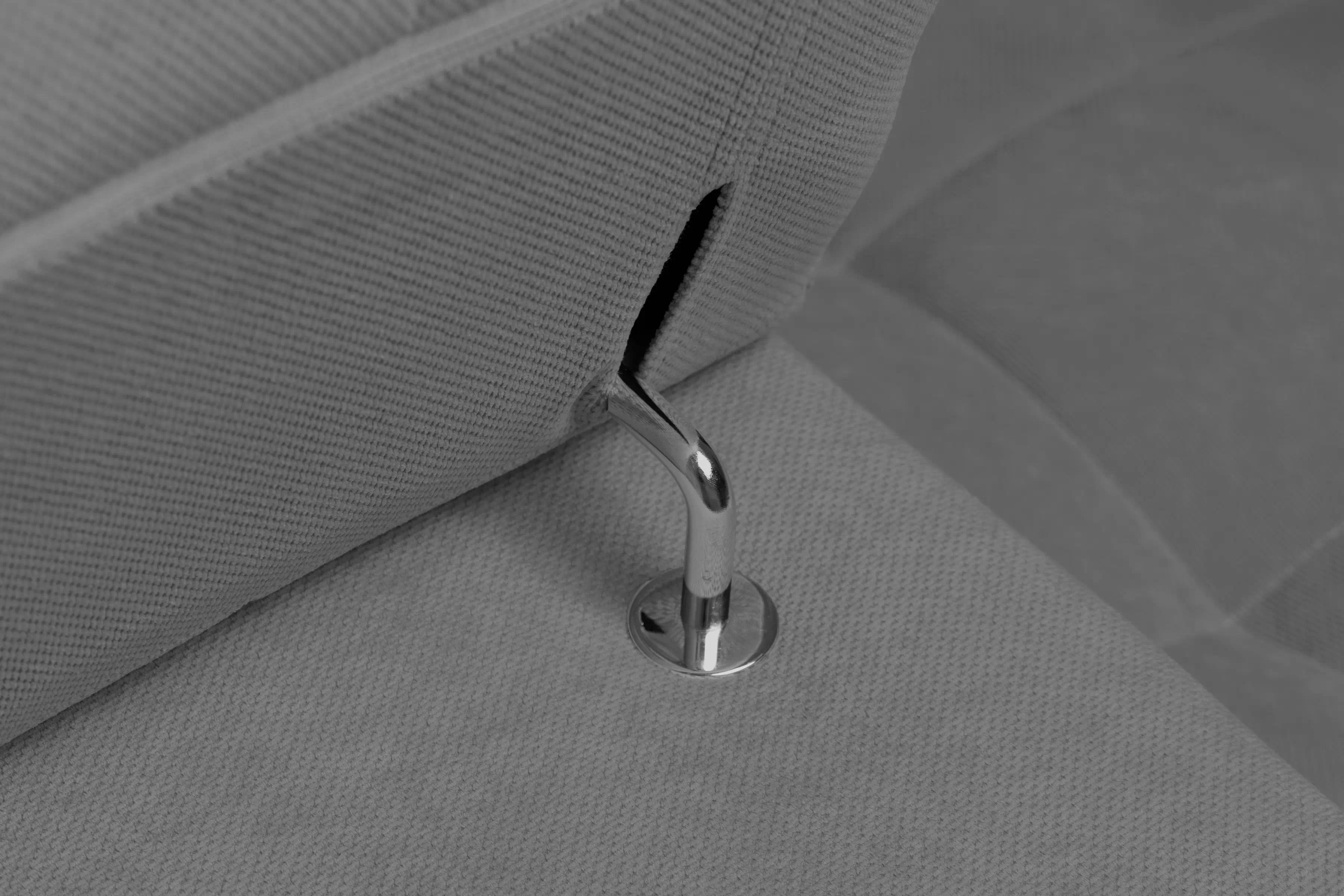 Rozkladacia rohová sedacia súprava Nardo L ľavá - sivý plyš Pretty 17 Rohová sedacia súprava Nardo L s funkciou spánku Ľavá strana - šedý plusz Pretty 17 