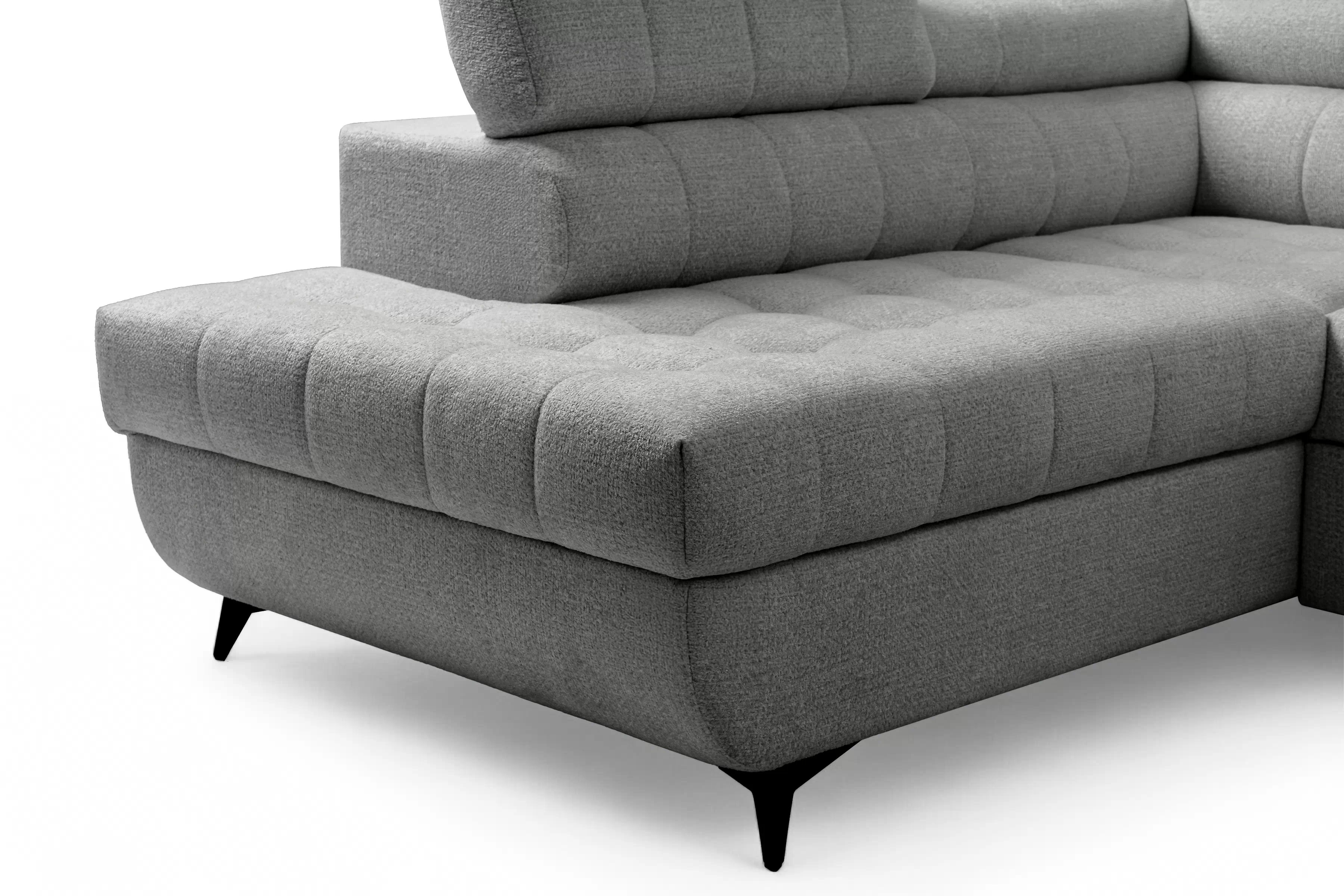 Rozkladacia rohová sedacia súprava Nardo Maxi ľavá - šedá ľahkočistiaca žinylka Taro 97 Rohová sedacia súprava Nardo Maxi s funkciou spánku Ľavá strana - šedý šenil ľahkočistiaci Taro 97 