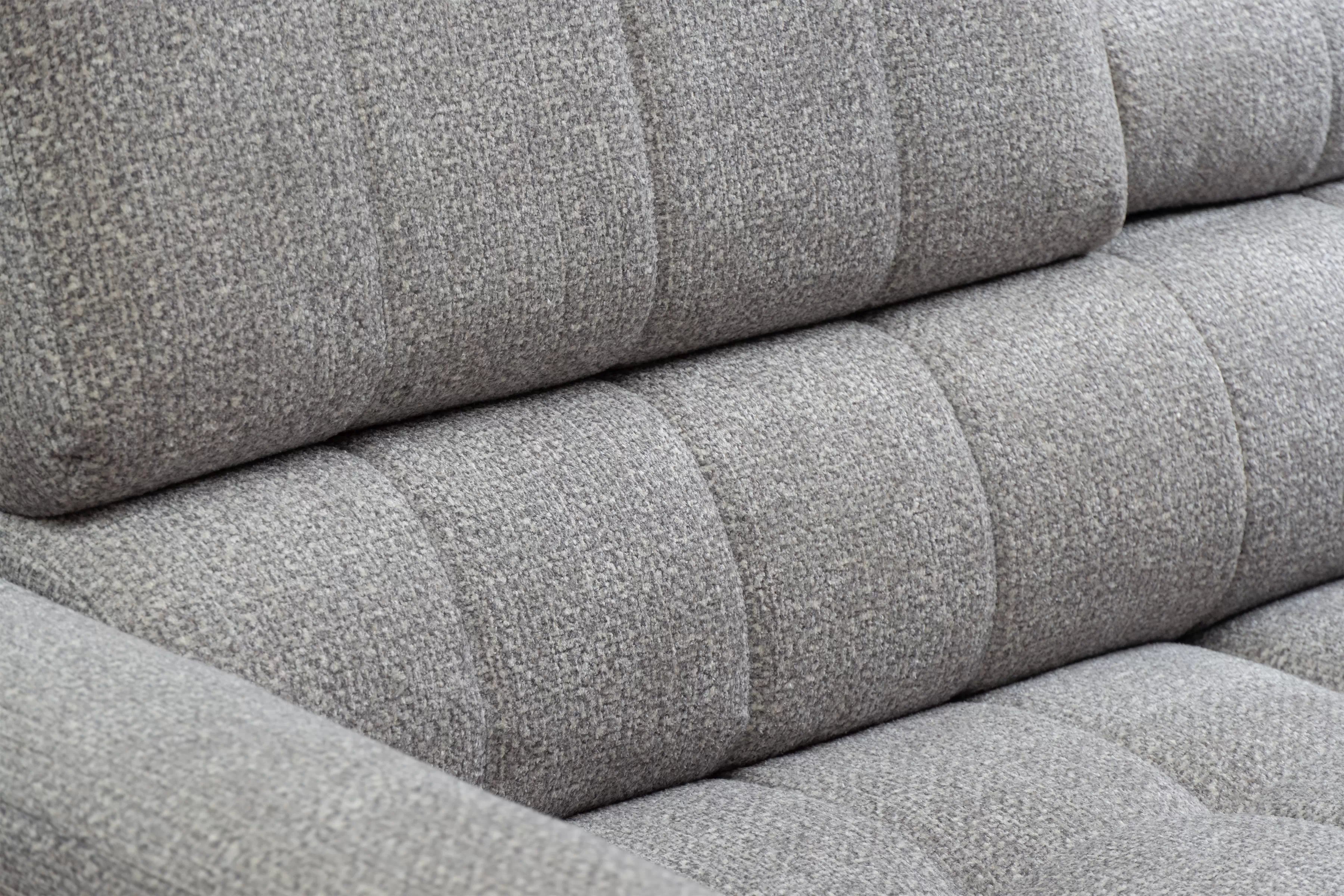 Rozkládací rohová sedací souprava Nardo Maxi pravá - šedá Taro 11 Rohová sedací souprava Nardo Maxi rozkládací pravá - šedá šenil latwoczyszczacy Taro 11 