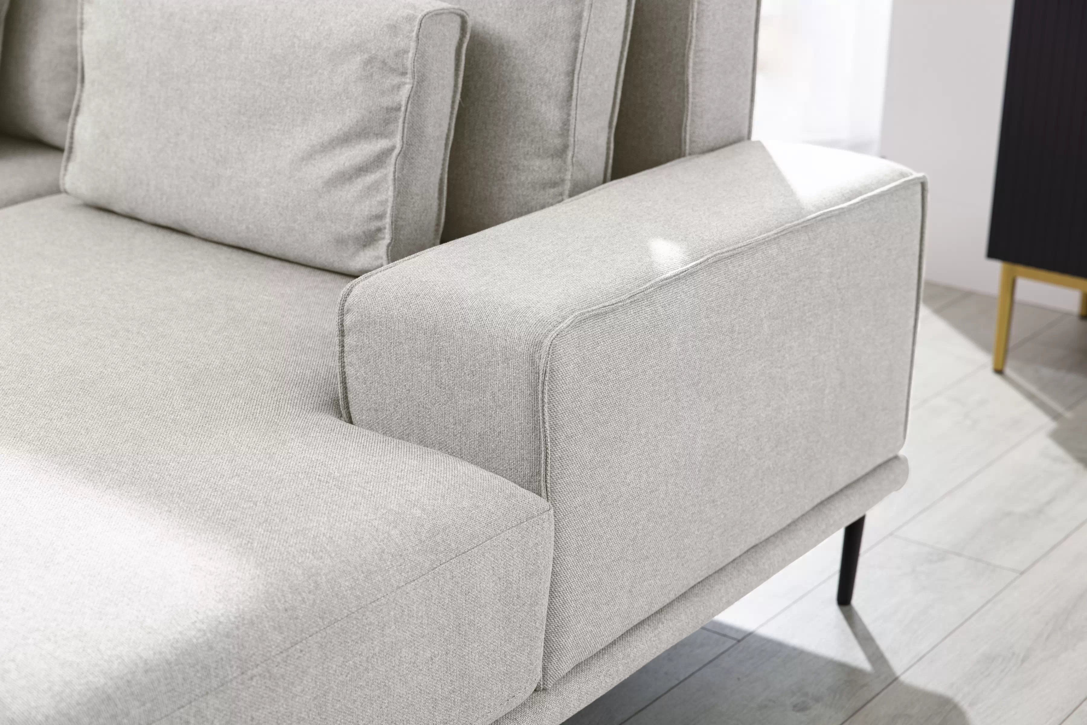 Moderná Rozkladacia rohová sedacia súprava Nicole Mini Rohová sedacia súprava s funkciou spánku Nicole Mini