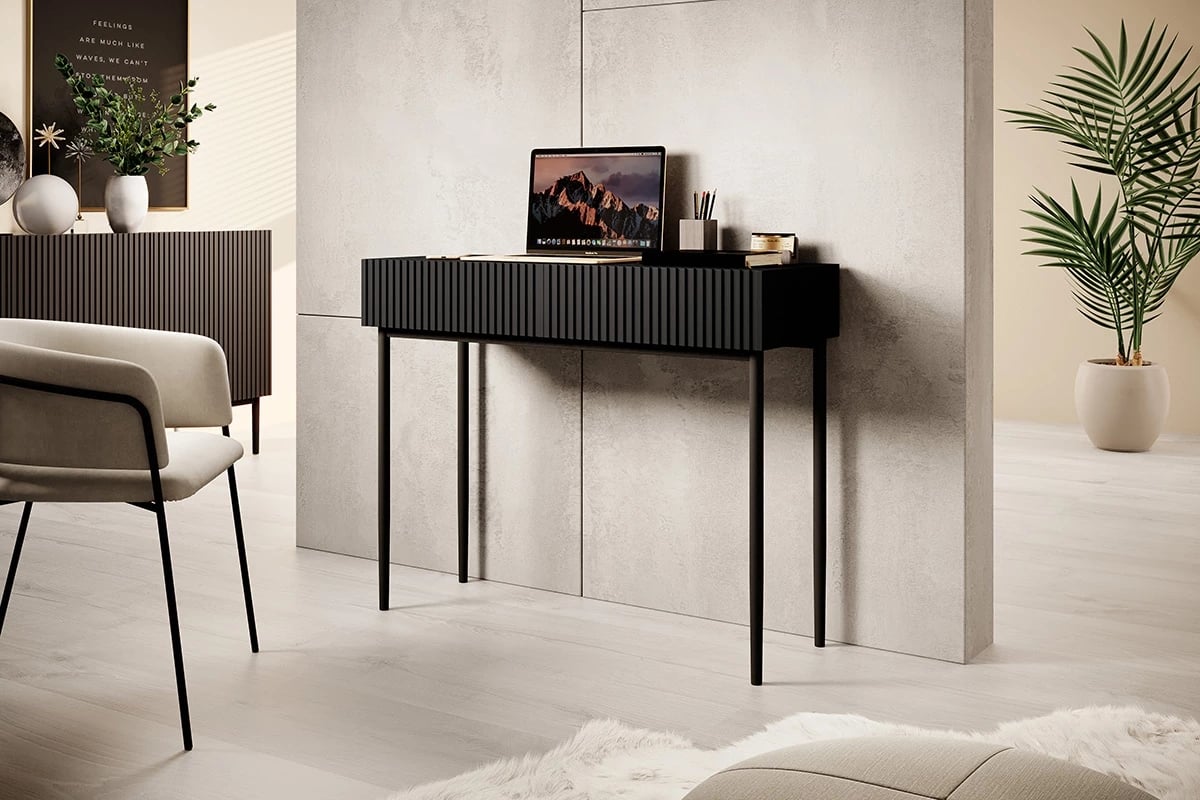Moderný písací stôl Nicole - čierny mat / čierne nožičky Písací stôl s Čiernyymi nohami