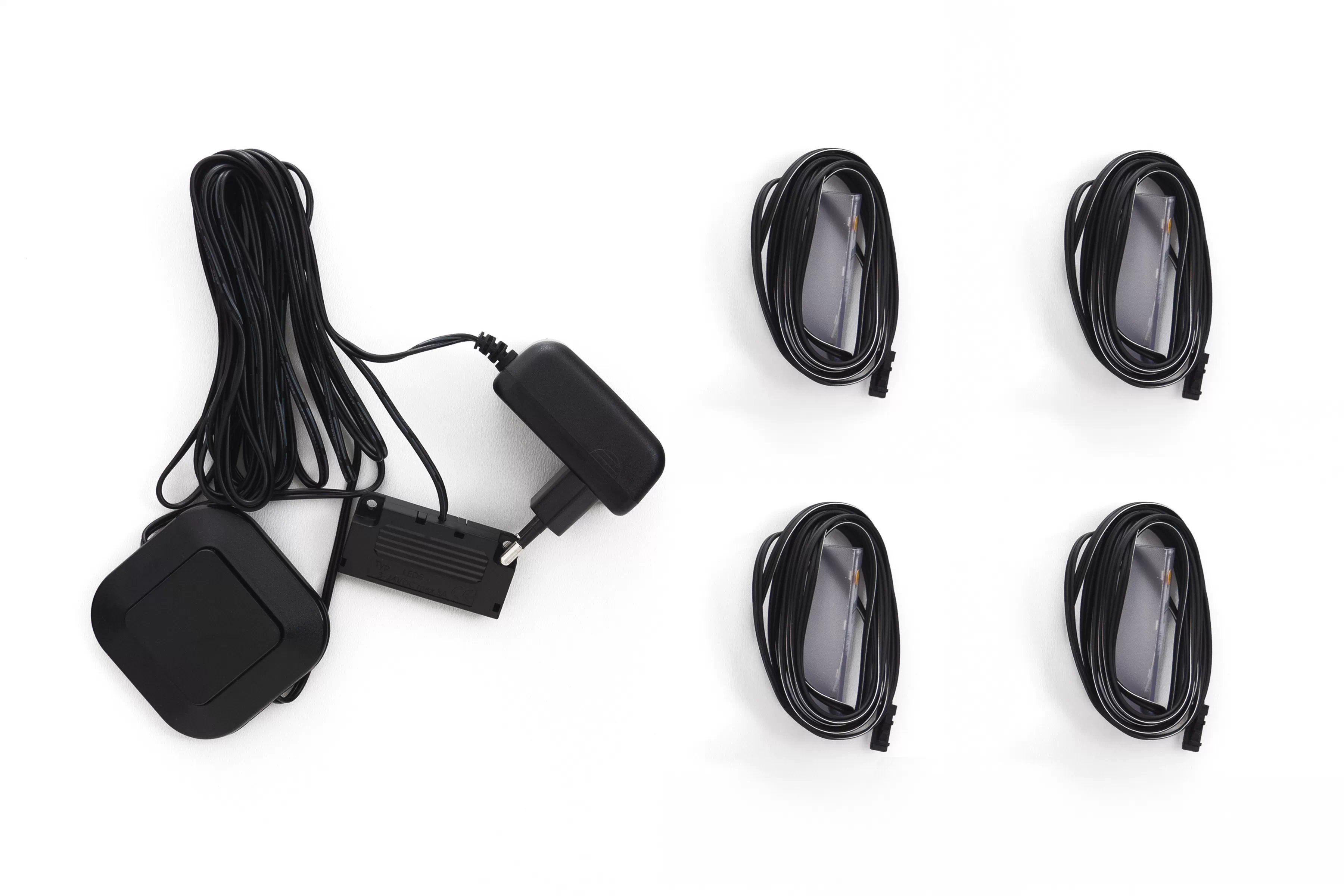 Osvětlení skleněné police 4x klips PVC / teplá barva Osvětlení police szklanej 4 x Klips PCV / barwa ciepla