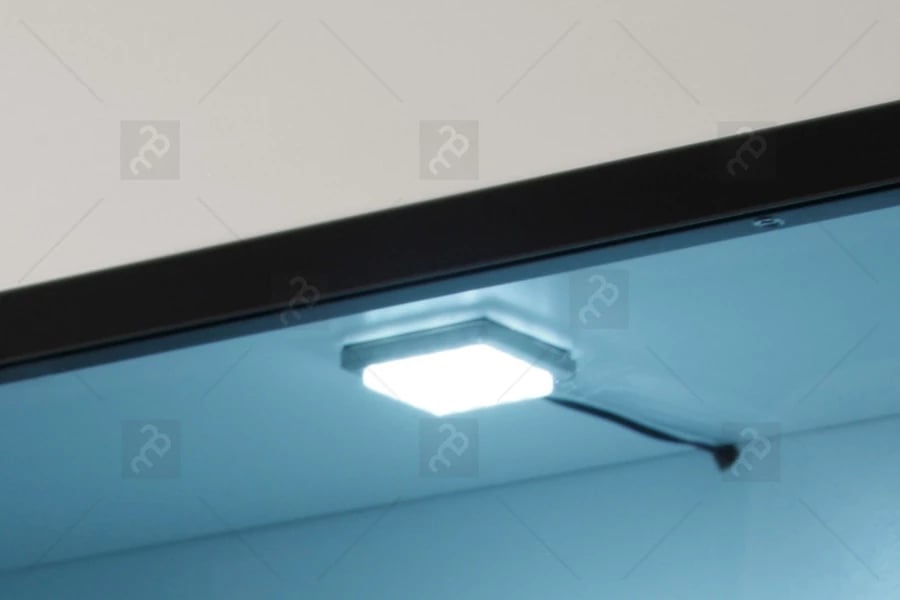 Panel wiszacy Hektor 03 bílá/bílý lesk - Omezená nabídka  Nábytek s osvětlením 