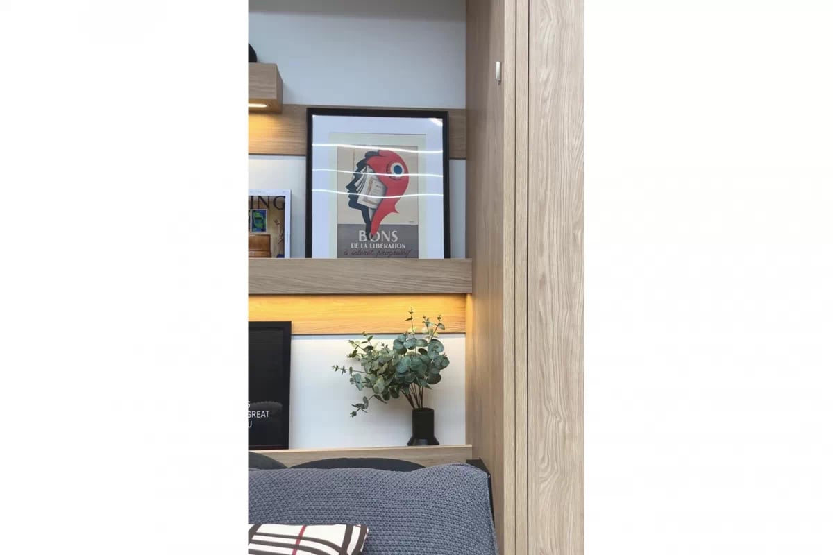 Sklápacia posteľ vertikálna Genius 140x200 s písacím stolom - dub olejovaný Polkotapczan vertikálny Genius 140x200 s písacím stolom - Dub olejowany