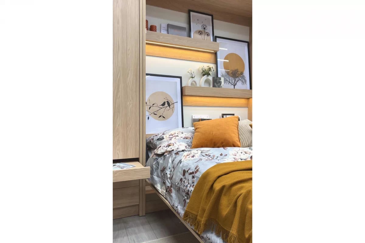 Sklápacia posteľ vertikálna Genius 140x200 s písacím stolom - dub olejovaný Polkotapczan vertikálny Genius 140x200 s písacím stolom - Dub olejowany
