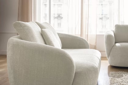 Dvojmiestna pohovka Finezal - béžový šenil Cremona 02 Pohovka Finezal pre 2 osoby - Cremona 02