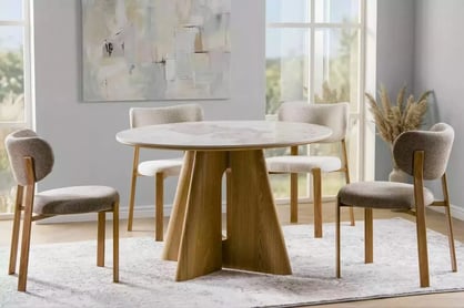 Okrúhly stôl Karvilo 120 cm - mramor / prírodný dub Stôl okragly Karvilo 120 cm - mramor / Dub prírodné