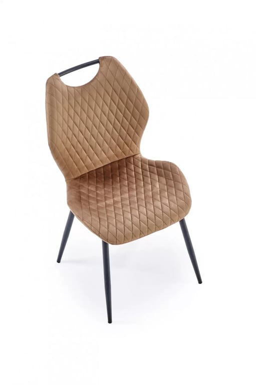 Rozkladací jedálenský set Elaris + 4 čalúnené stoličky Ferina – dub artisan / čierne nožičky / béžový velúr / čierne nožičky Stôl rozkladany Elaris z czterema krzeslami tapicerowanymi Ferina - kašmír / prírodné / béžový zamat / nožičky čierny 