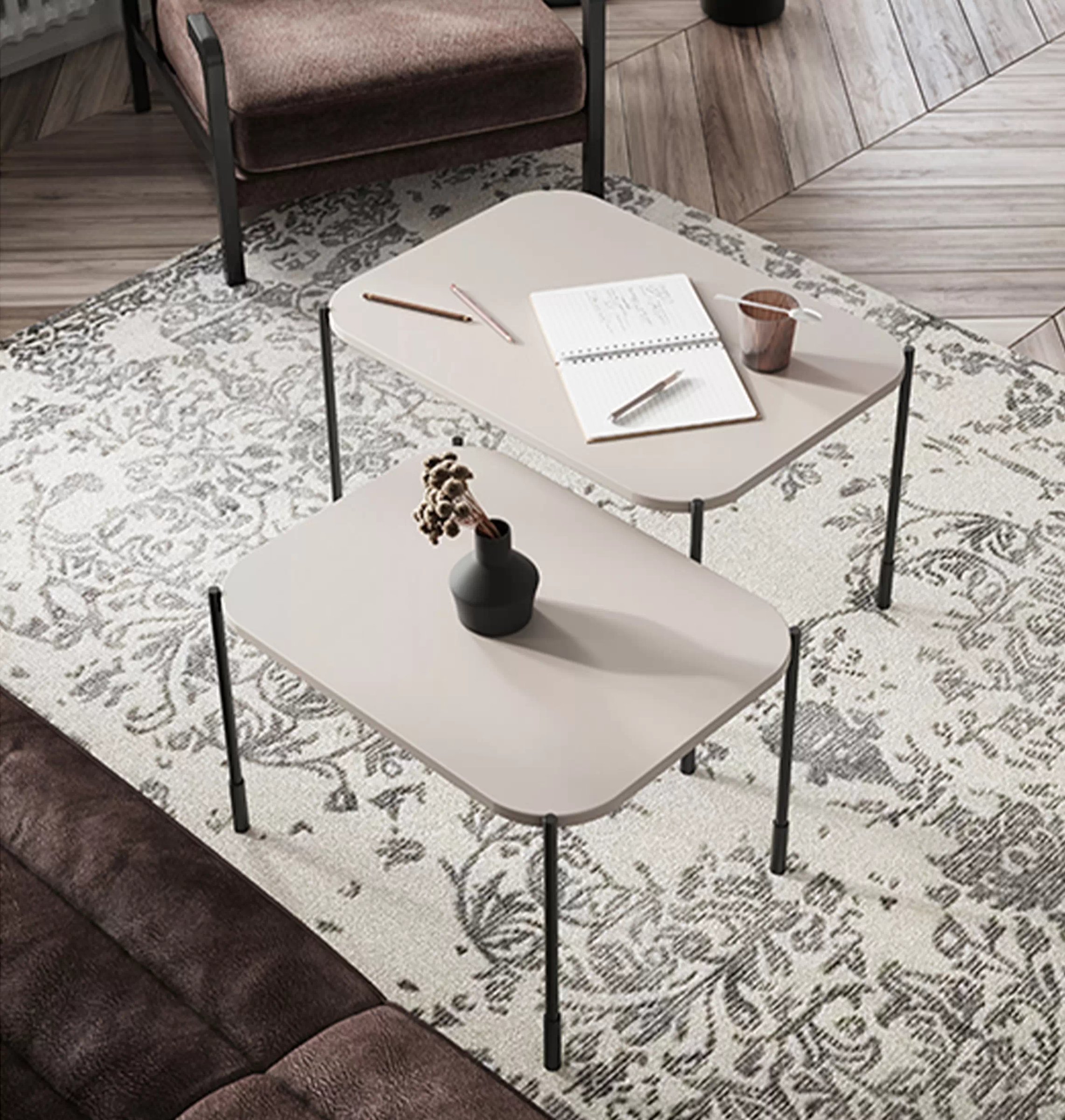 Konferenční stolek Sonatia 70x50 cm - kašmír stolek kawowy Sonatia 70 cm prostokatny na kovových nohách - kašmír