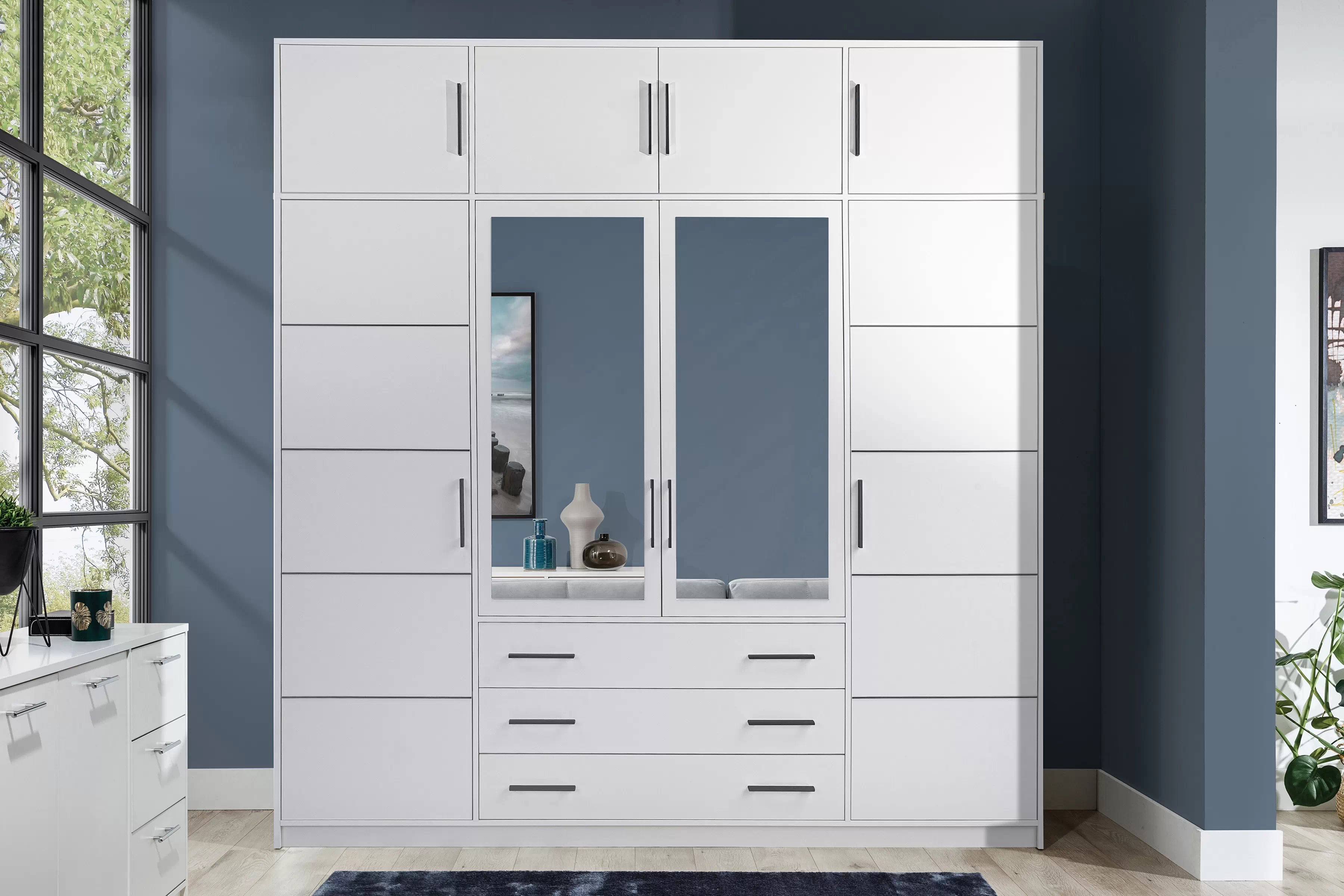 Kombinovaná skriňa Bali 240 cm s nadstavcom - biela Skriňa štvordverová Lutori 240 cm z nadstawka i z zrkadlom  - Biela