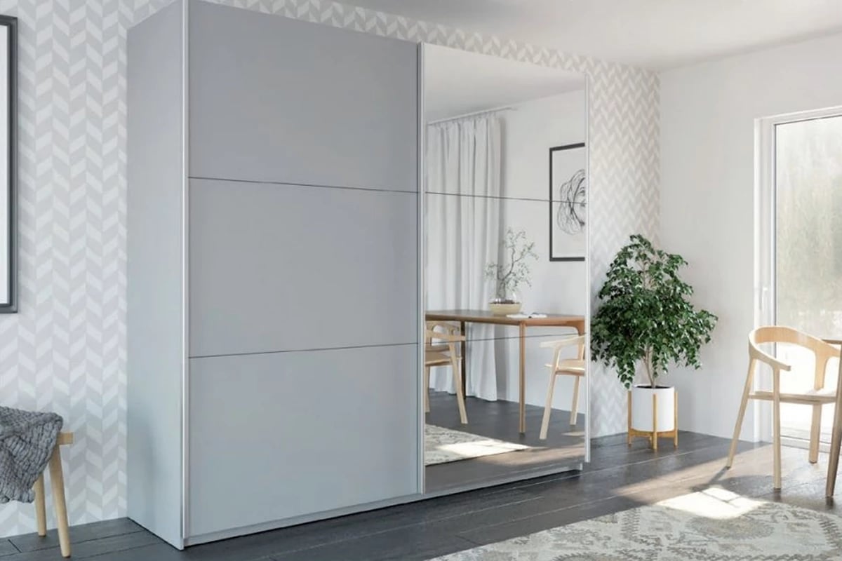 Skriňa so zrkadlom Vigo 225 Platinum Skriňa s posuvnými dverami z zrkadlom 