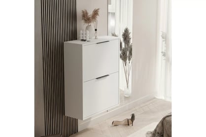 Závesná / stojaca dvojúrovňová skrinka na topánky Milo - biela Skrinka na topánky Milo závesná / stojaca dvojúrovňový - Biely