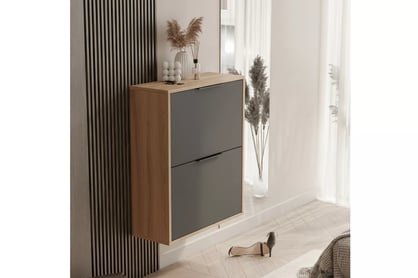 Závesná / stojaca dvojúrovňová skrinka na topánky Milo - dub wotan / čierna Skrinka na topánky Milo závesná / stojaca dvojúrovňový - Dub wotan / Čierny 