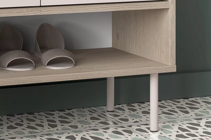 Botník Tivano 03 70 cm - kašmír / dub cremona skříňka na boty Voco 03 70 cm - kašmír / dub cremona