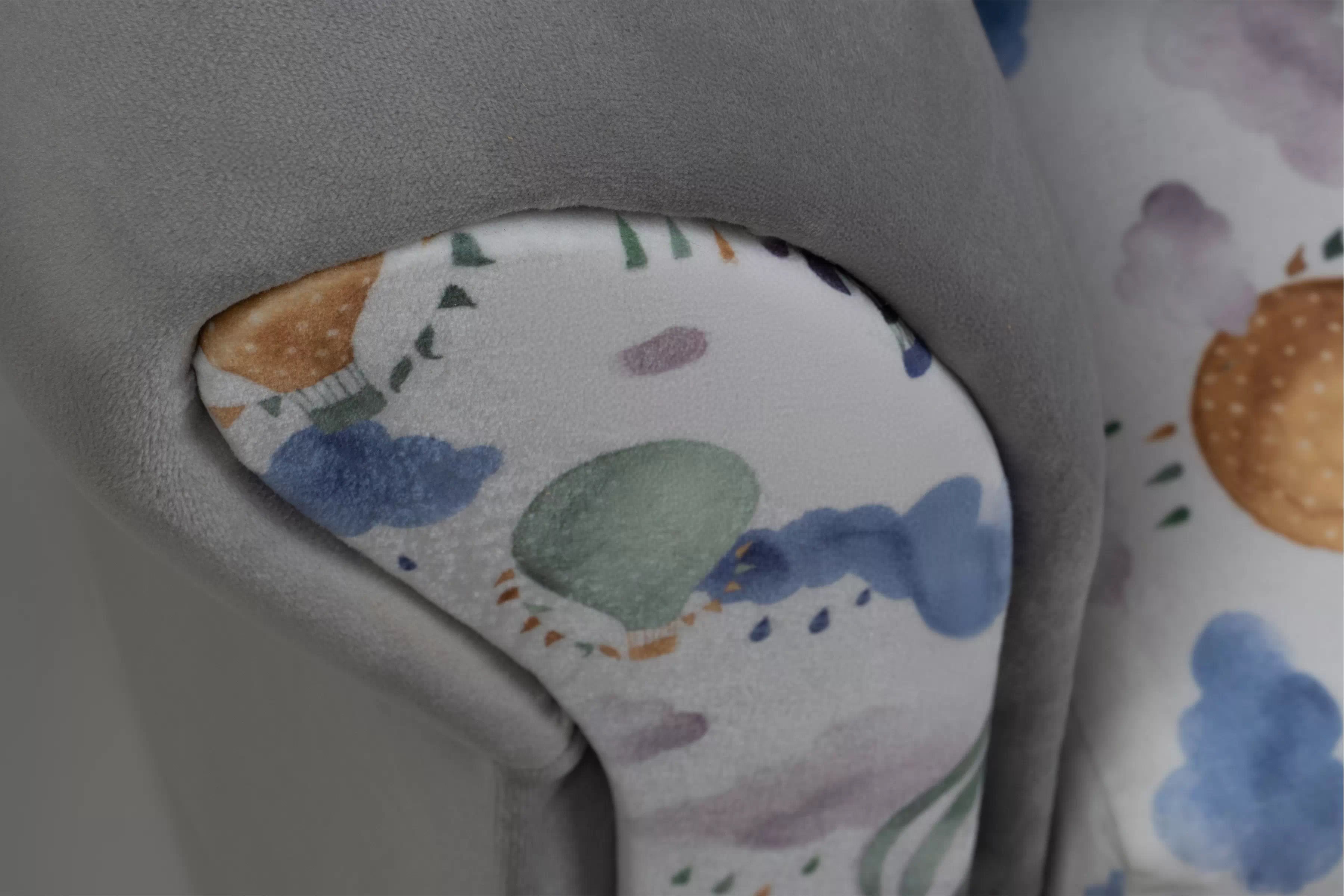 Váľanda Marek s úložným priestorom ľavá - Wonder Balony / Bluvel 03  Detská pohovka/posteľ Ľavá strana jednoosobové s úložným priestorom Marek - Wzor Wonder Balony + bluvel 03 