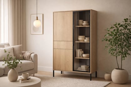 Vysoká vitrína Harmona 92 cm so zásuvkou a osvetlením - dub lindberg Vitrína vysoká Harmona 92 cm z szuflada i oswietleniem - Dub lindberg