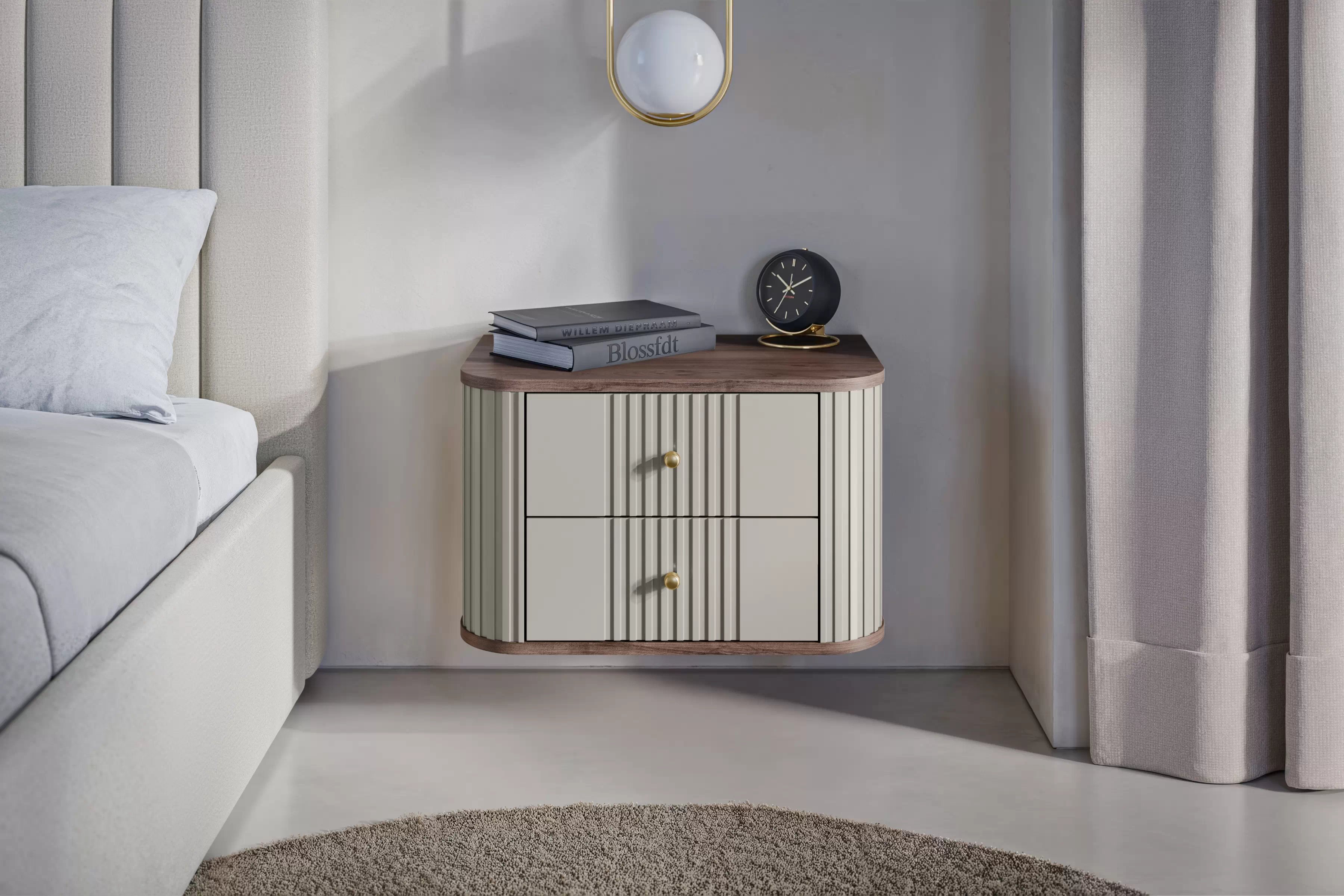 Set závěsných nočních stolků Vesper 56 cm - kašmírová / ořech / zlaté úchytky Komplet szafek nocnych wiszacych Vesper 56 cm - kašmír / ořech / zlote Úchytky